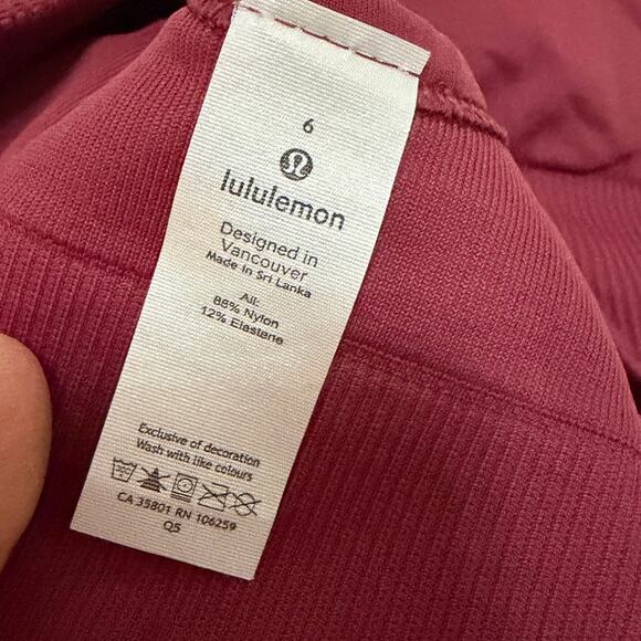 Lululemon maroon padded bra sz 6 yoga activewear gym workouts - Picture 3 of 6